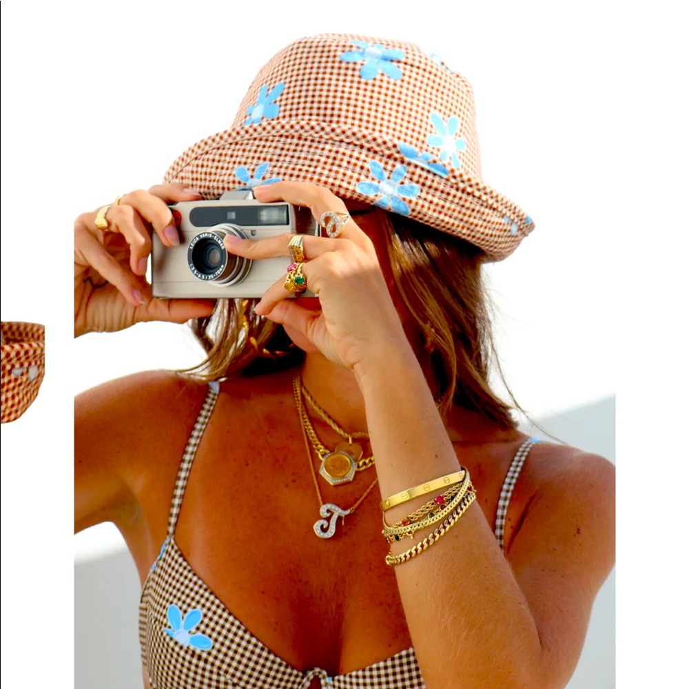 Heavy Manners “Bambi” bucket hat